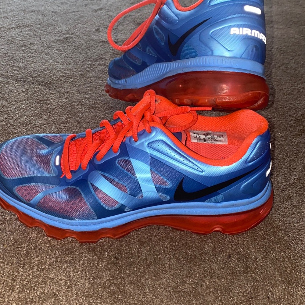 NIKE AIRMAX